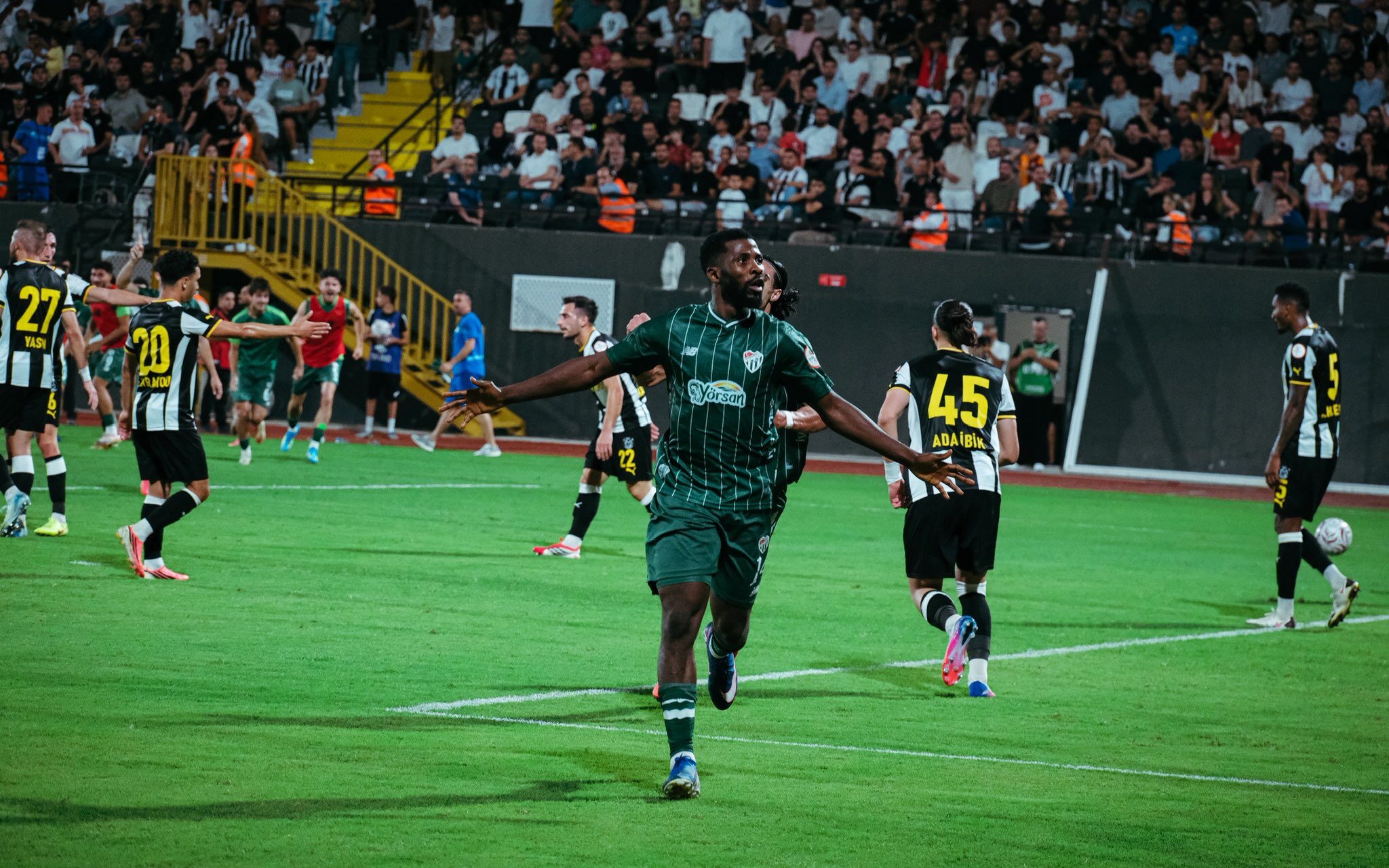 Iheanacho extends scoring streak with brace as Bursaspor beat Manisa