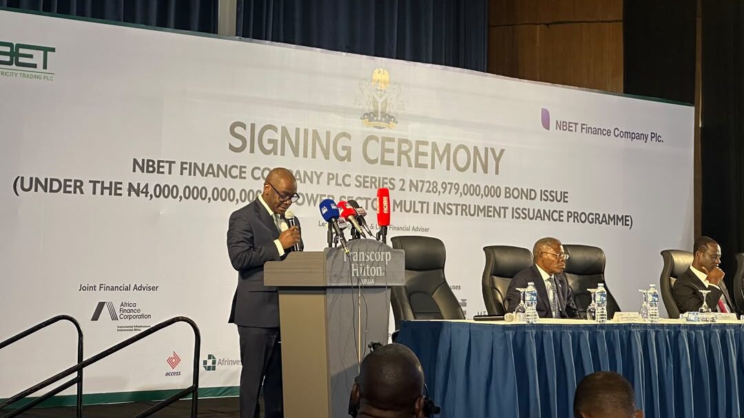 Nigerian government raises ₦729 billion bond to tackle power sector debt