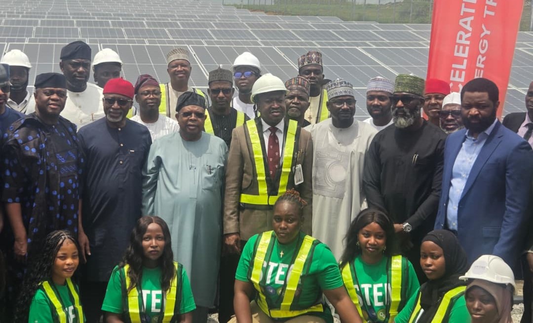 FG commissions 3MW hybrid mini-grid project in Abuja varsity