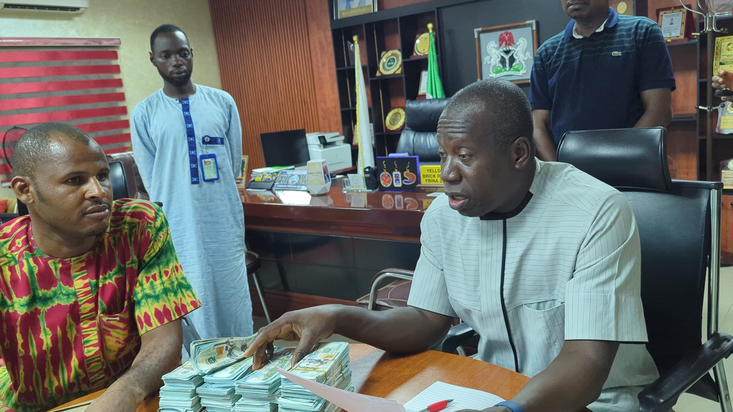 EFCC investigates suspect arrested with fake $212,200 in Kano