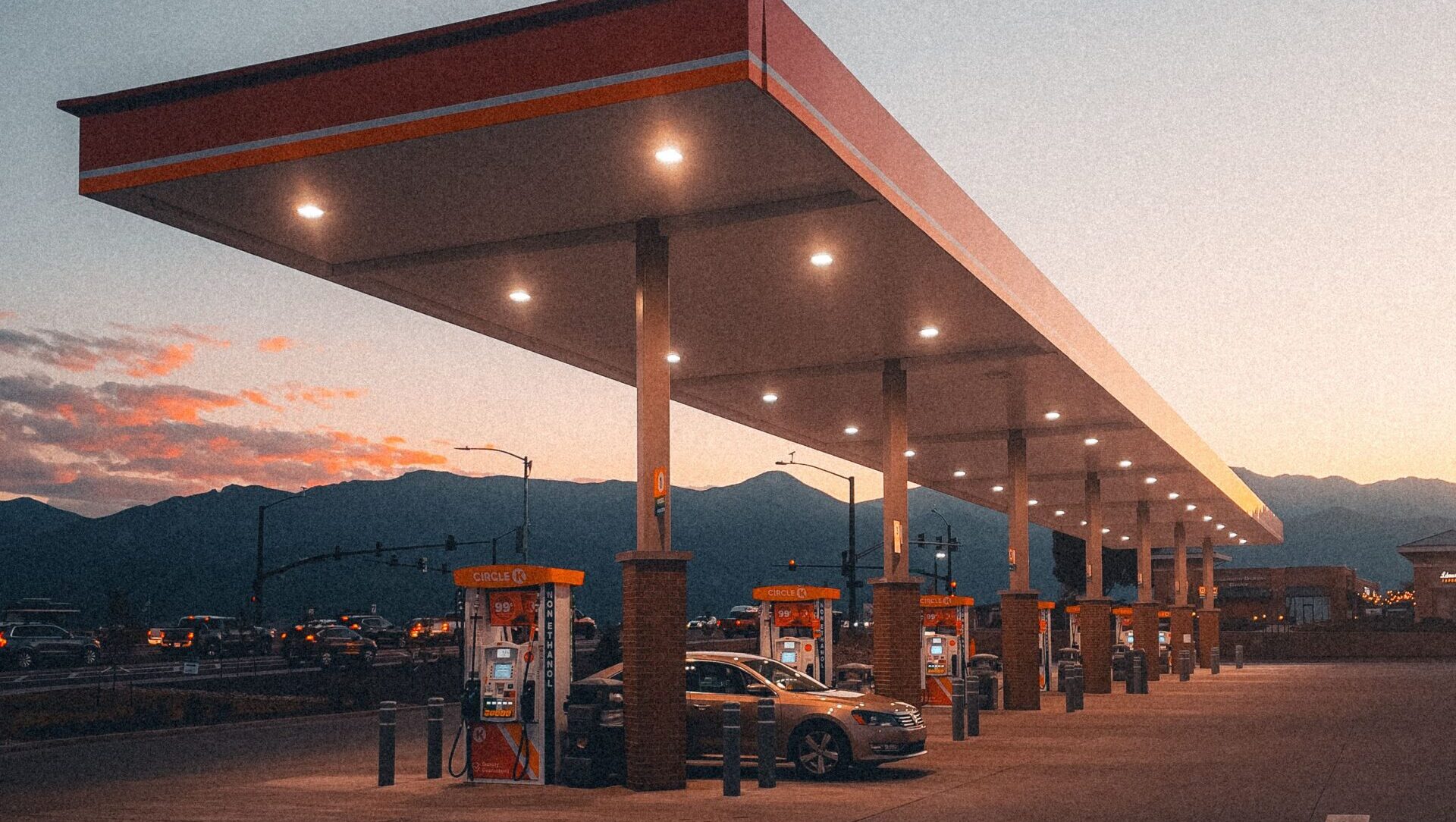 Abuja filling stations increase petrol prices