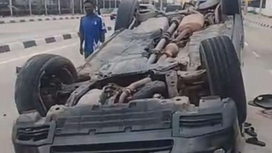 Lagos Coastal Highway crash kills one, injures three